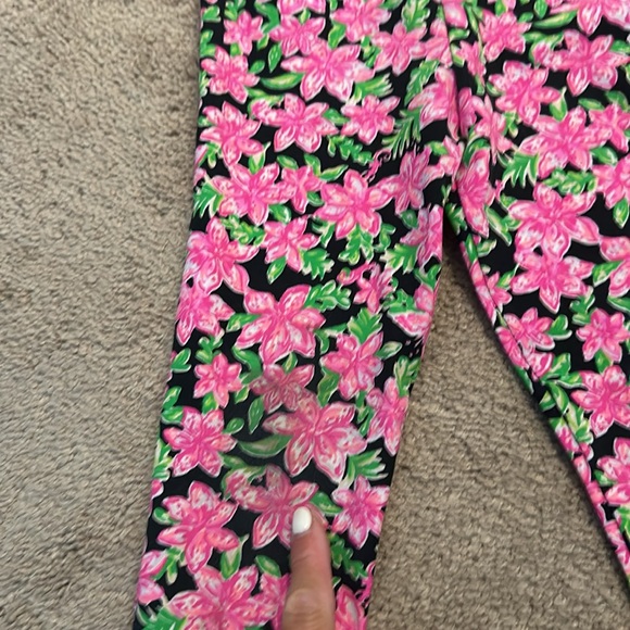 Lilly Pulitzer Girl's Leggings size Small (4-5) - Picture 3 of 4
